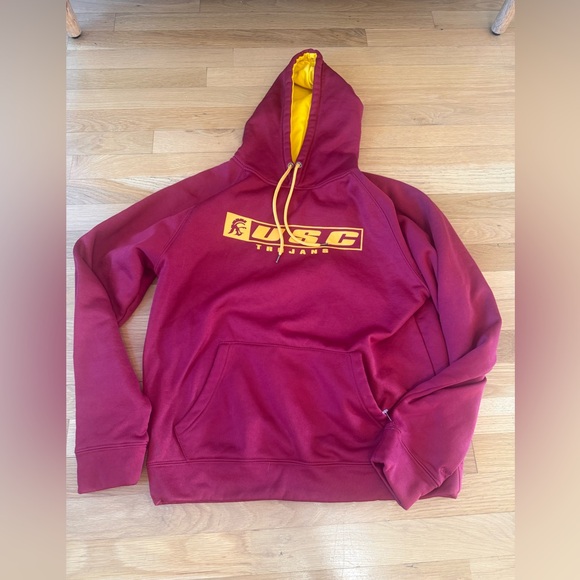 Colosseum Other - Colosseum USC Trojans Burgundy Hoodie Men's Pull over